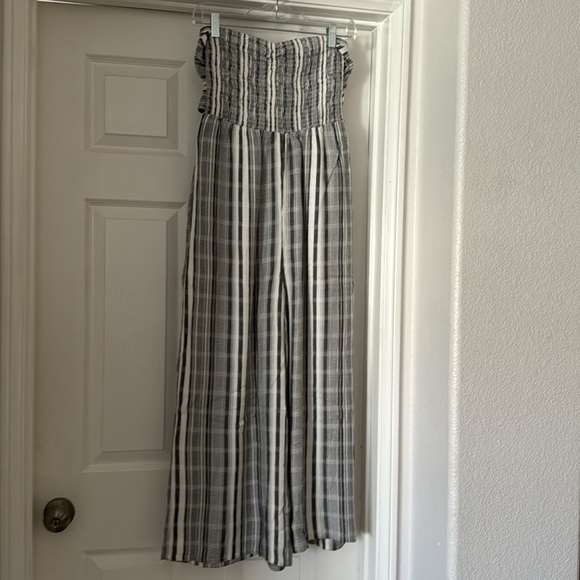 L*Space Strapless Wide Leg Jumpsuit Romper One Piece size M - Picture 6 of 7